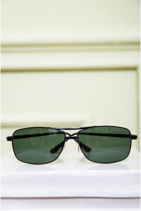 Мужские солнцезащитные очки черного цвета 154R8014