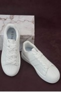 Кроссовки женские демисезонные  -уценка, цвет белый, 248RBK10-U-3 - фото № 1