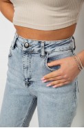 Джинсы женские однотонные Battal Mom, цвет светло-голубой, 244R00289 - фото № 4