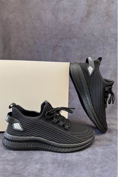 Кроссовки женские текстиль, цвет черный, 243R779