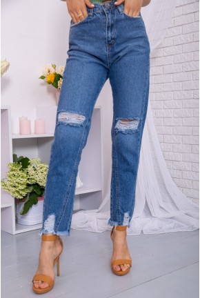 Женские рваные джинсы МОМ синего цвета 198R636