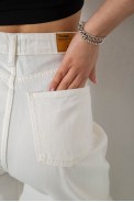 Джинси жіночі Mom's, колір білий, 182R1666 оптом - фото № 4