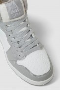 Кроссовки женские зимние на меху 48RHB470-14, цвет Бело-серый Кроссовки женские зимние на меху 48RHB470-14, цвет Бело-серый - фото № 1