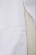 Блуза однотонна  -уцінка, колір білий, 230R232-1-U-3 - фото № 5