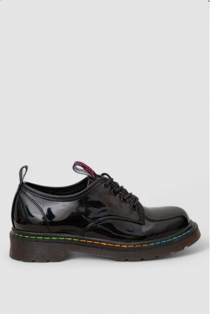 Лофери жіночі на шнурках лакові  -уцінка, колір чорний, 248RRT17-6-U