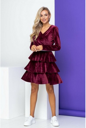 Велюровое платье, с пышной юбкой, бордового цвета, 153R2127