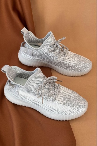 Кросівки жіночі текстиль 243R778, колір Біло-сірий