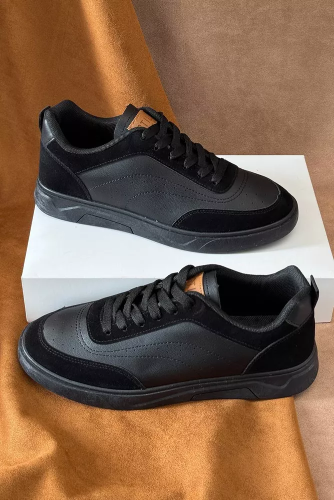 Купити Кеди чоловічі, колір чорний, 248RR127-1R - Фото №1