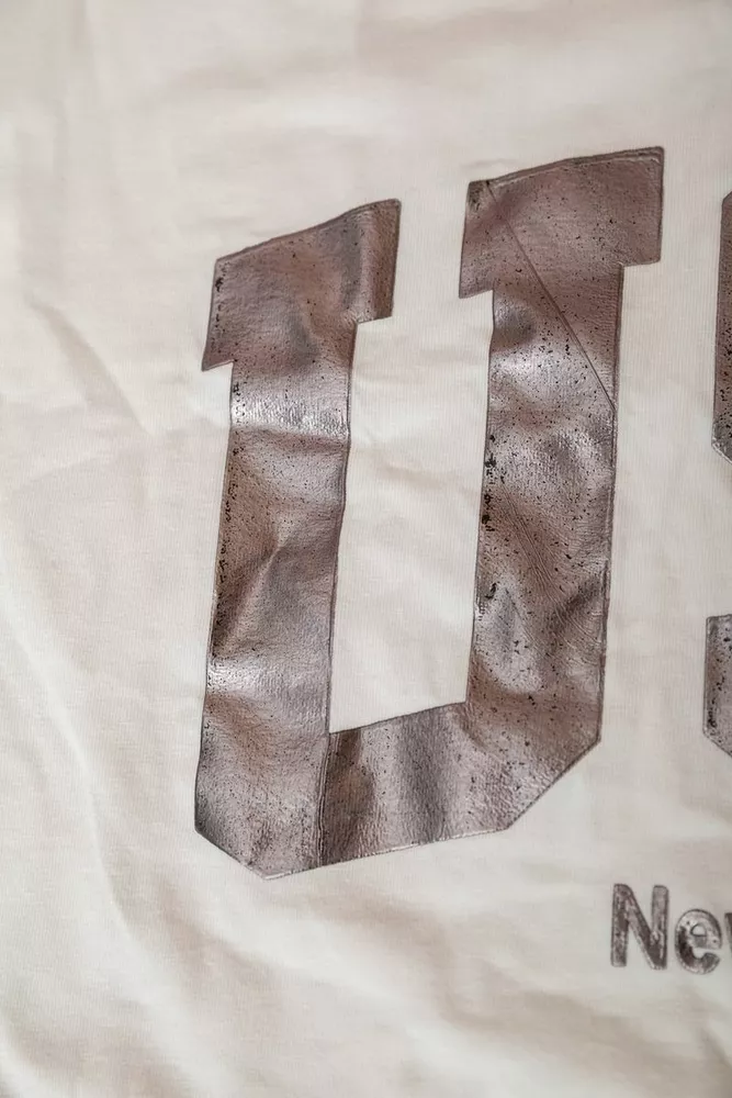 Купить Футболка женская с принтом  -уценка, цвет молочный, 244R2022-5-U-9 - Фото №6