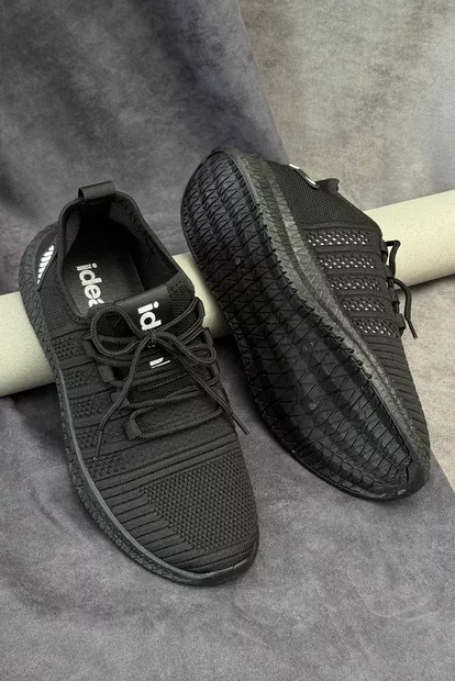 Кроссовки мужские текстиль, цвет черно-белый, 243RF68-1