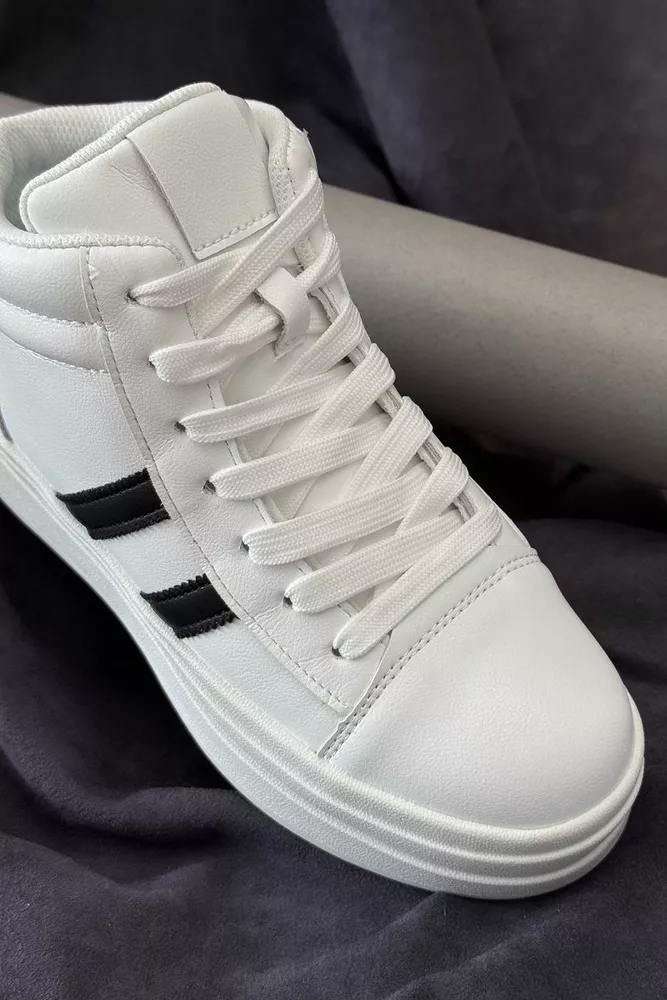 Купити Кросівки жіночі демісезонні  уцінка, колір біло-чорний, 248RWA180-U-1 оптом - Фото №2