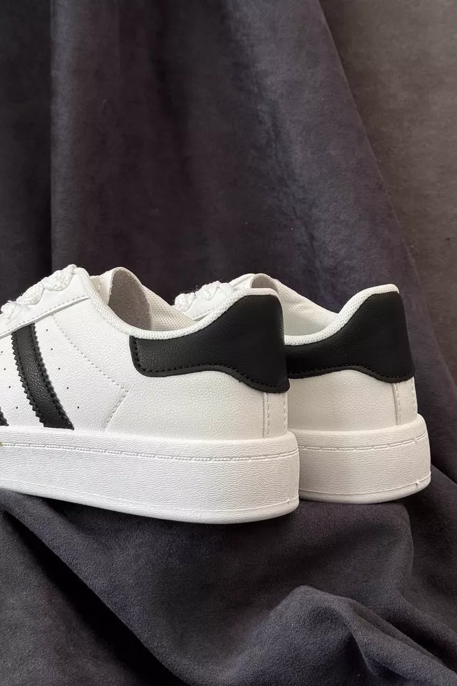 Купити Кросівки жіночі демісезонні  уцінка, колір біло-чорний, 248RBK10-U-4 - Фото №5