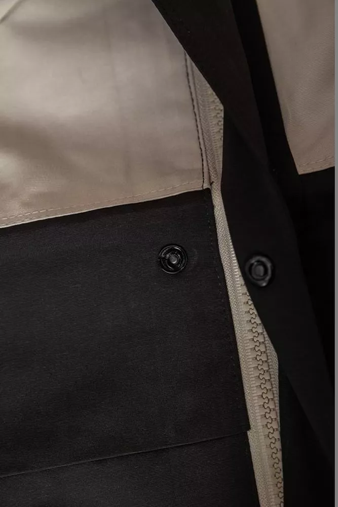 Купити Вітровка чоловіча з принтом  -уцінка, колір чорний, 214R603-1-U-18 оптом - Фото №9