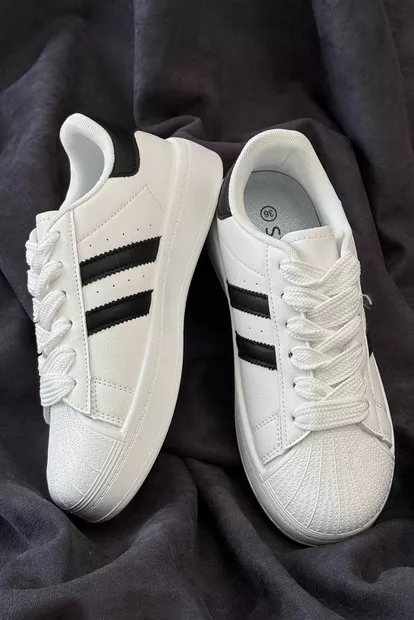 Кроссовки женские демисезонные, цвет бело-черный, 248RBK10