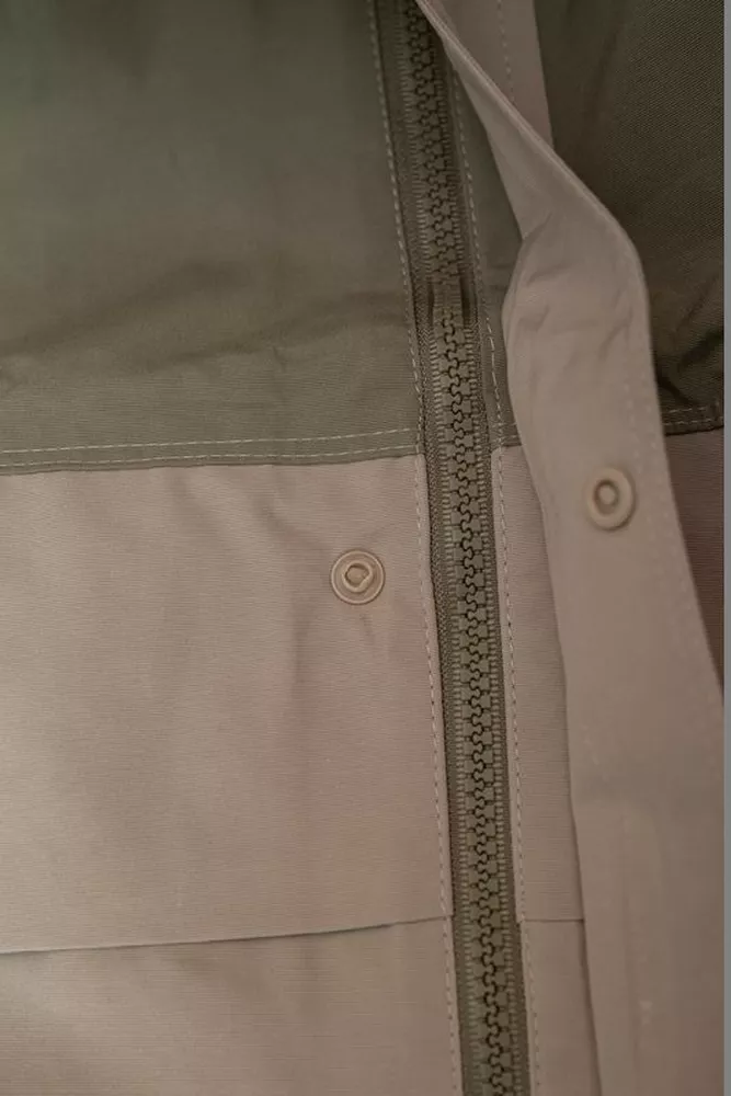 Купить Ветровка мужская с принтом  -уценка, цвет бежевый, 214R603-1-U-27 оптом - Фото №11