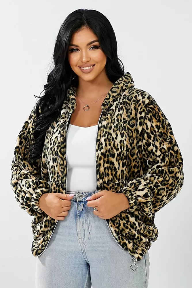 Купить Бомбер женский c капюшоном  -уценка, цвет леопардовый, 257R48-U-1 - Фото №5