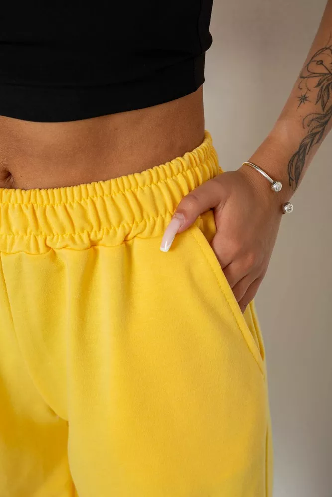 Купить Шорты женские однотонные  -уценка, цвет светло-желтый, 238R57820-U-2 - Фото №5