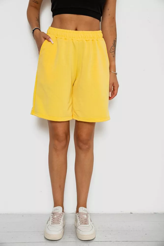 Купить Шорты женские однотонные  -уценка, цвет светло-желтый, 238R57820-U-2 - Фото №1