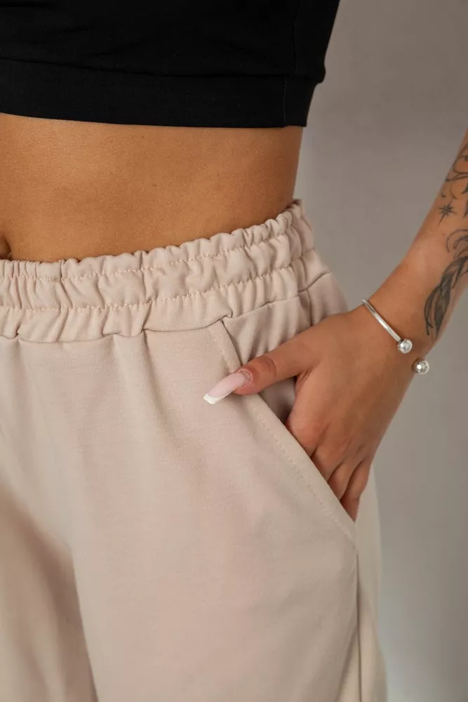 Купити Шорти жіночі однотонні  -уцінка, колір бежевий, 238R57820-U-4 - Фото №5