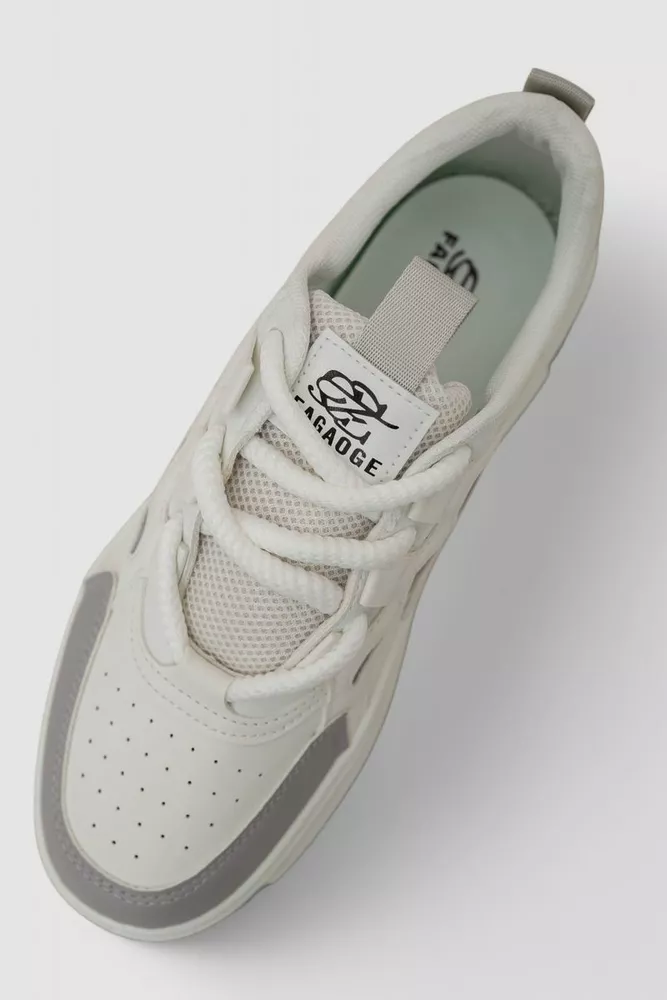 Купити Кросівки чоловічі демісезонні  -уцінка, колір біло-сірий, 243RHK110-U - Фото №2