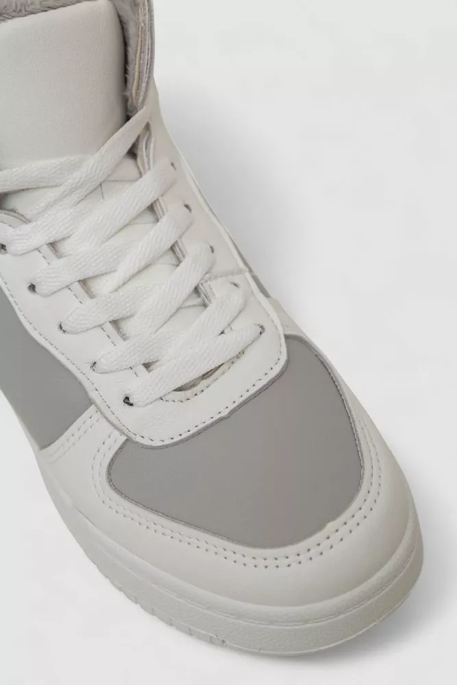 Купить Кроссовки женские зимние на меху, цвет серо-белый, 248RAD300 - Фото №2