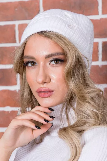 Однотонная женская шапка, белого цвета, 167R015