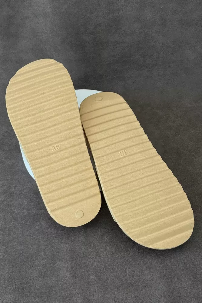 Купити Шльопанці жіночі з аплікацією, колір бежевий, 243R5030-2 - Фото №4