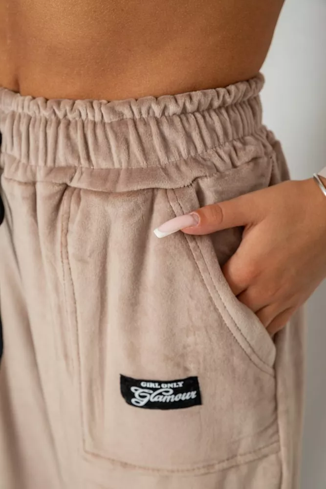 Купить Спортивные штаны велюровые женские на флисе  -уценка, цвет светло-бежевый, 238R58649-1-U-4 - Фото №5