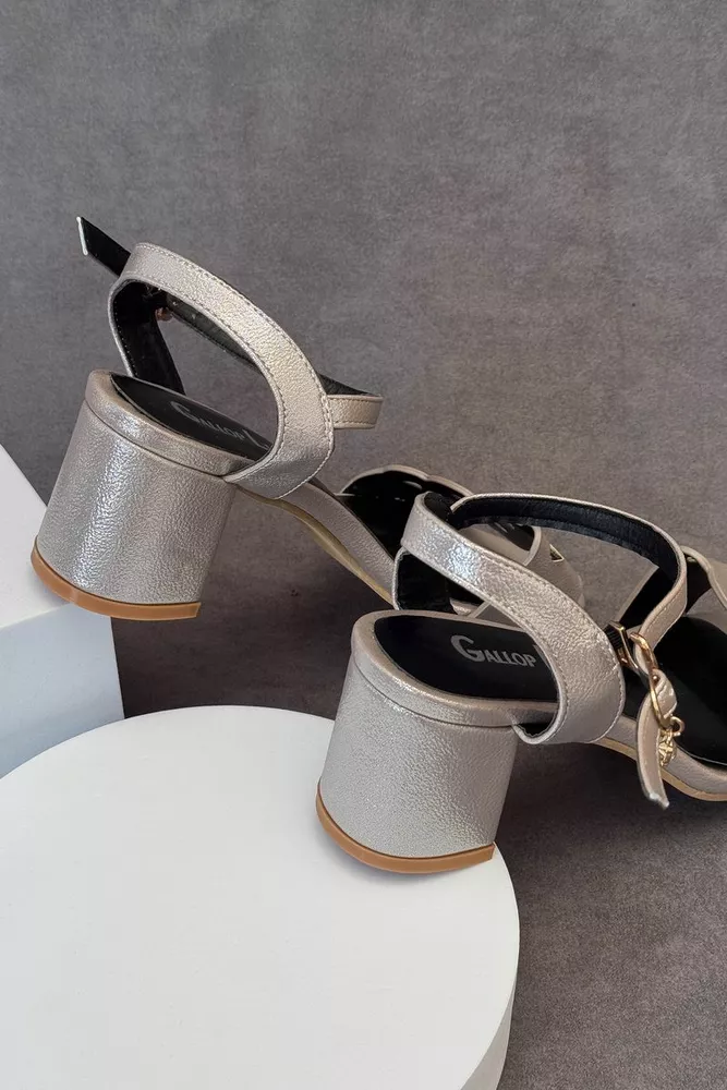 Купити Босоніжки жіночі, колір сірий, 243RE266 оптом - Фото №4