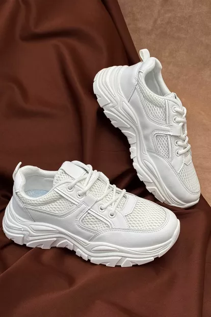 Кроссовки женские демисезонные, цвет белый, 248RA400
