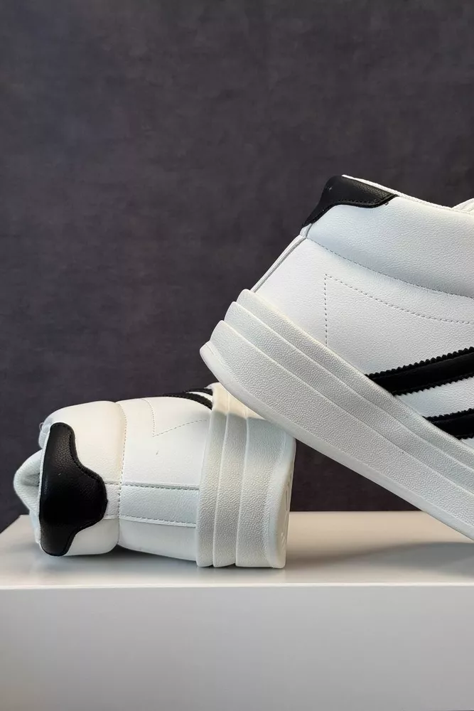 Купити Кросівки жіночі демісезонні, колір біло-чорний, 248RWA160 - Фото №4