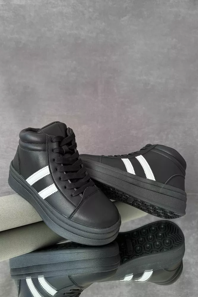 Купити Кросівки жіночі демісезонні, колір чорно-білий, 248RWA180 - Фото №1