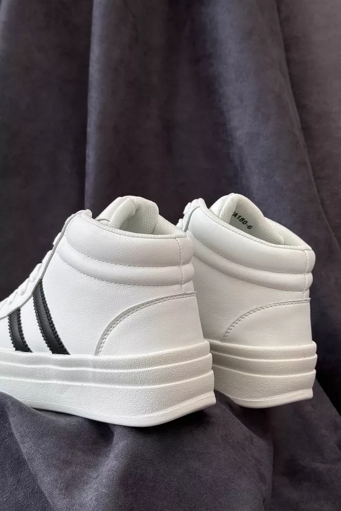 Купить Кроссовки женские демисезонные, цвет бело-черный, 248RWA180 - Фото №4