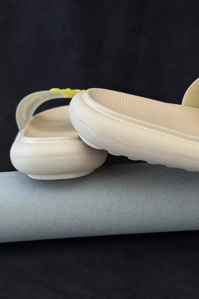 Купить Шлепанцы женские с аппликацией, цвет бежевый, 243R5028-4 - Фото №4