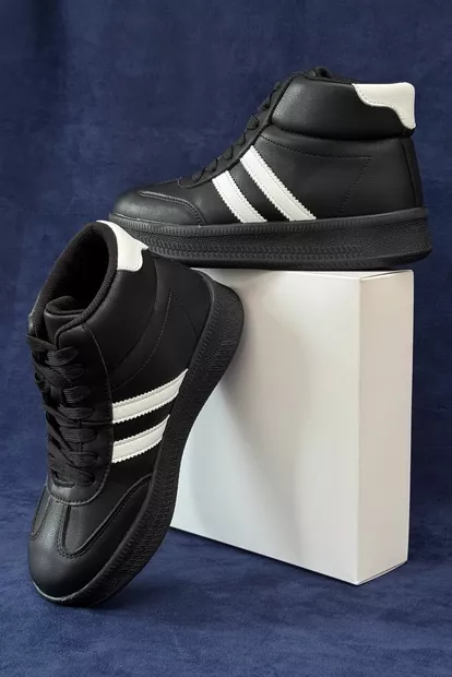 Кроссовки женские демисезонные, цвет черно-белый, 248RSD20