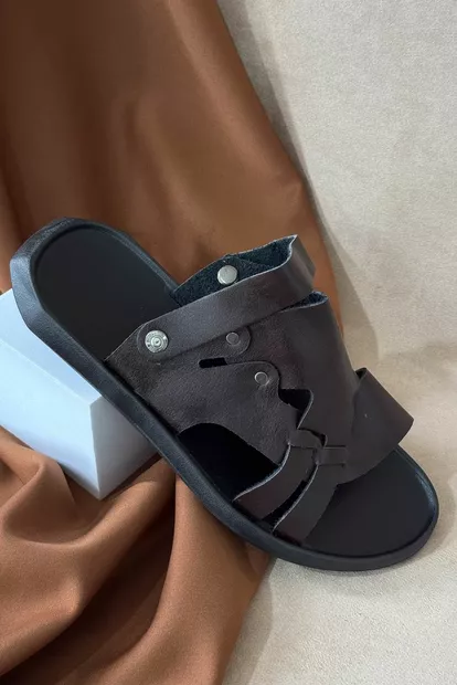 Сандалії чоловічі, колір коричневий, 214R71