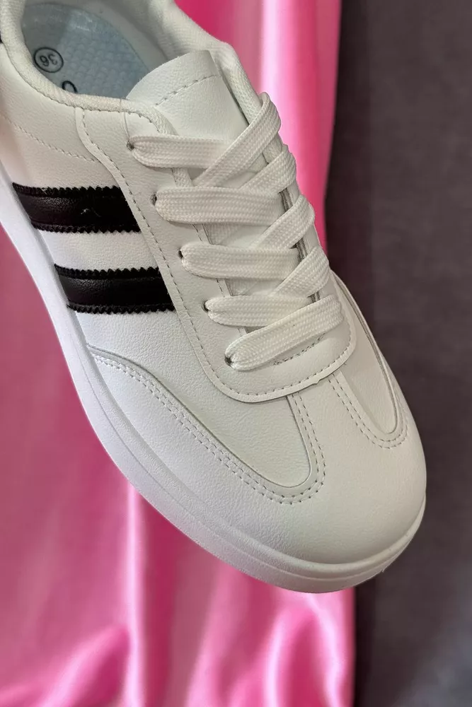 Купить Кроссовки женские экокожа, цвет бело-черный, 248RJH700-10 - Фото №2