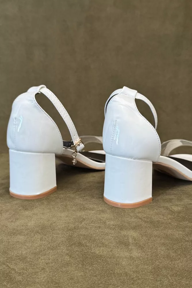 Купити Босоніжки жіночі, колір білий, 243RE280 оптом - Фото №4