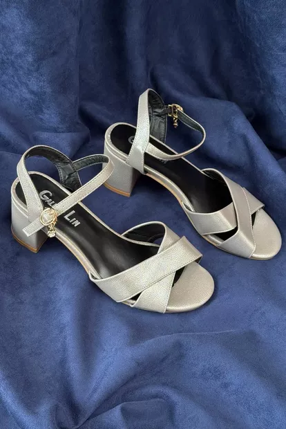 Босоніжки жіночі, колір сірий, 243RE238