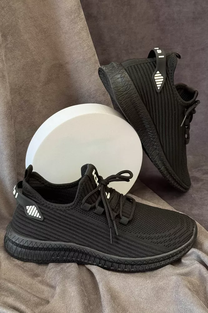 Купити Кросівки чоловічі текстиль, колір чорний, 243R779-1 оптом - Фото №1