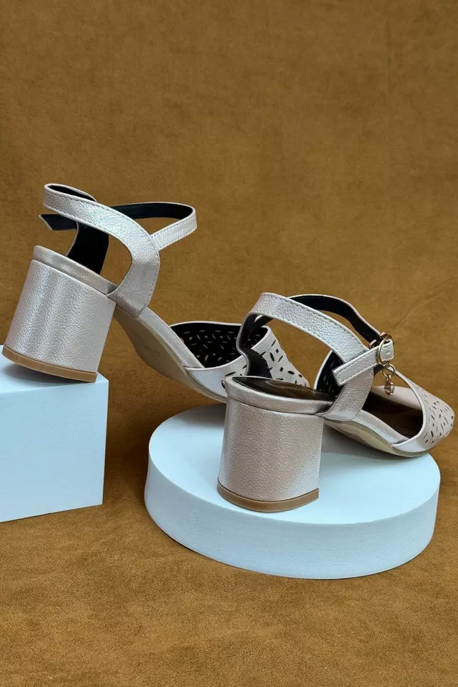 Купить Босоножки женские, цвет пудровый, 243RE251 - Фото №4