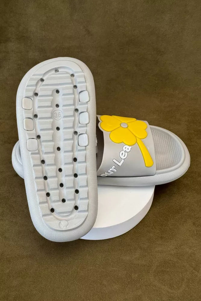 Купить Шлепанцы женские с аппликацией, цвет серый, 243R5028-1 - Фото №5