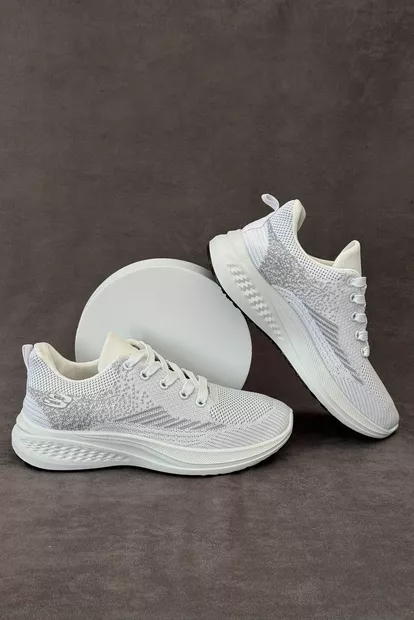 Кросівки чоловічі текстильні, колір білий, 244RJ1077