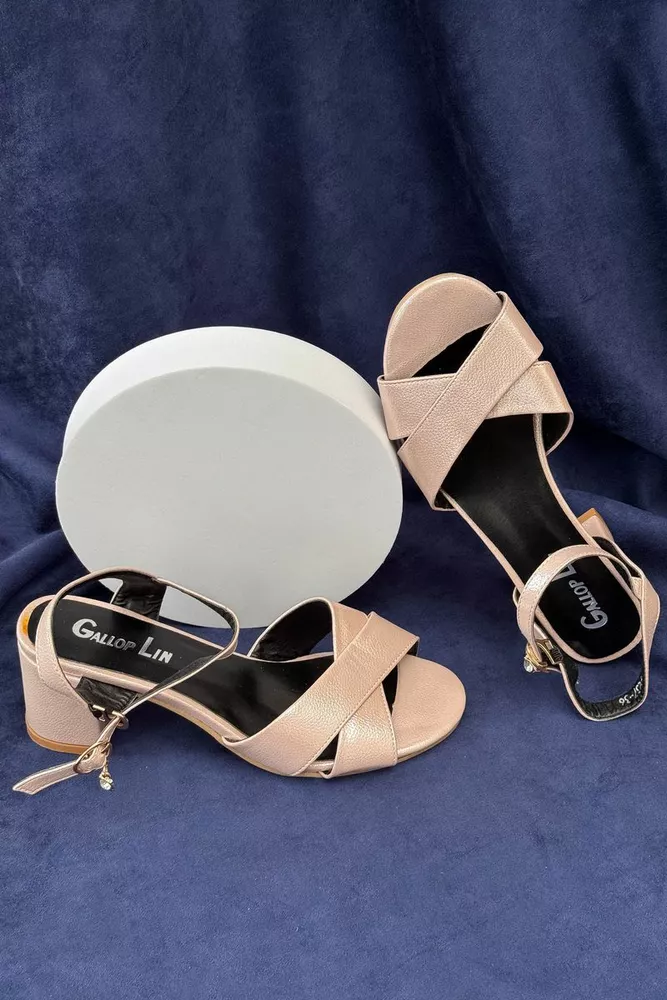 Купить Босоножки женские, цвет пудровый, 243RE237 - Фото №1