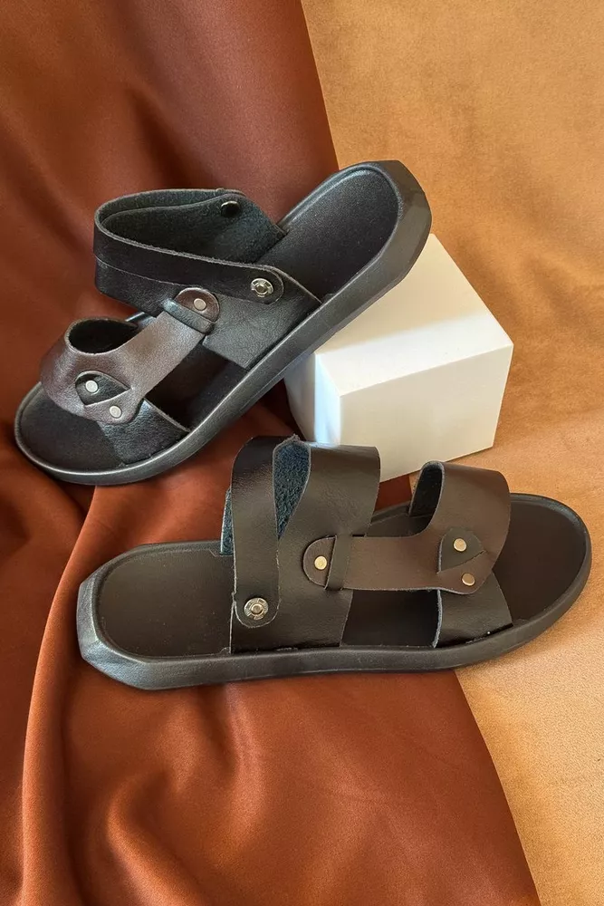 Купити Сандалії чоловічі, колір чорно-коричневий, 214R77 - Фото №1