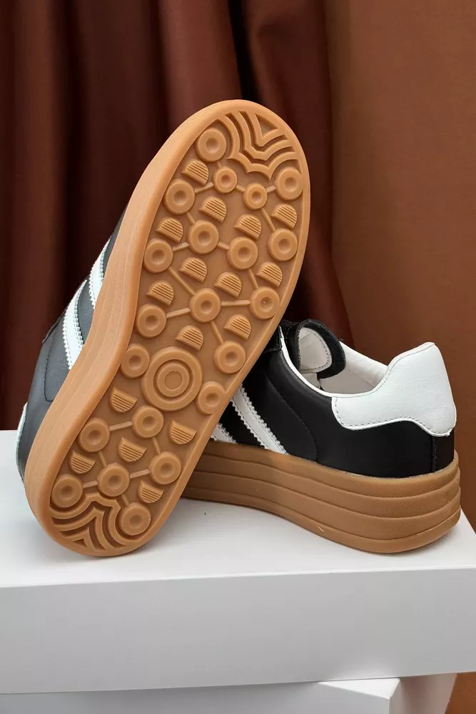 Купить Кроссовки женские демисезонные, цвет черно-белый, 248RCX1570 - Фото №5