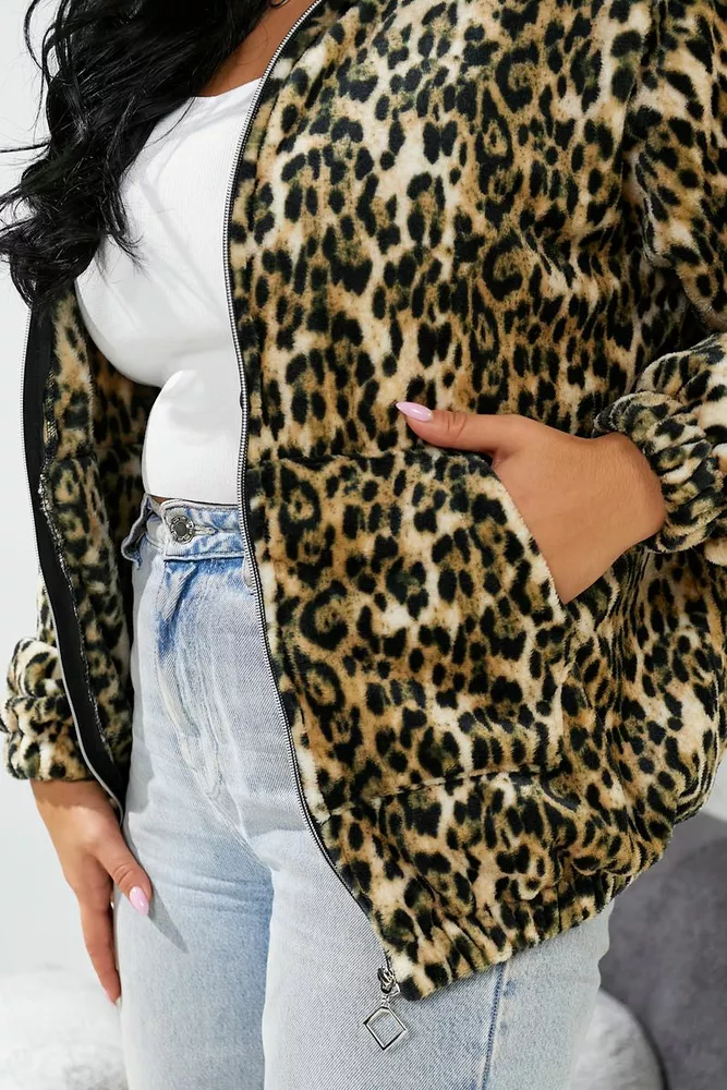 Купити Бомбер жіночий з капюшоном  -уцінка, колір леопардовий, 257R48-U-2 - Фото №10