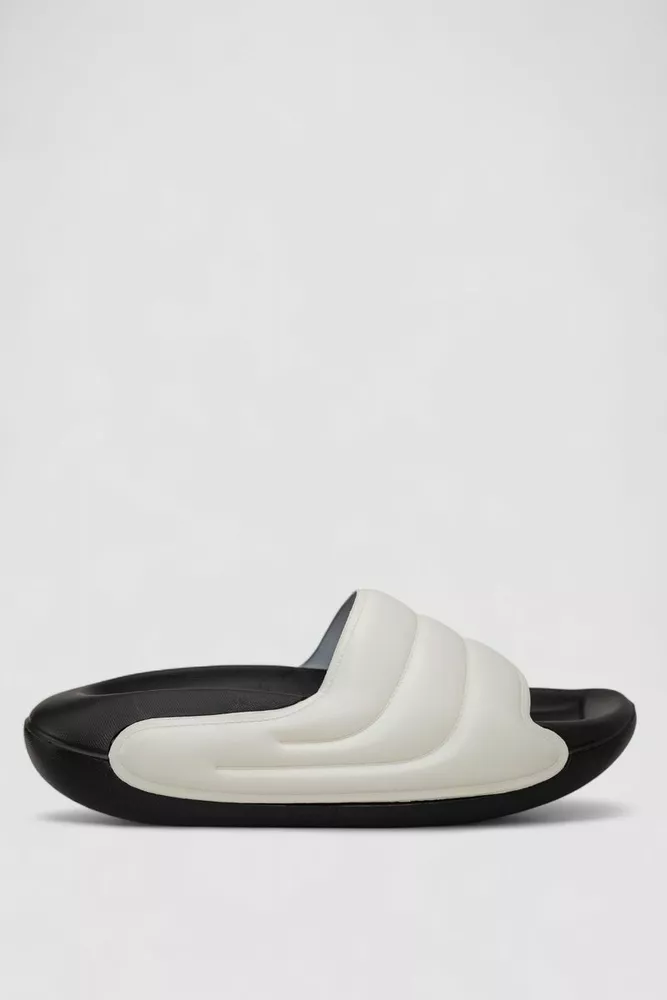 Купить Шлепанцы  -уценка, цвет черно-белый, 248RNT02-U-25 оптом - Фото №1