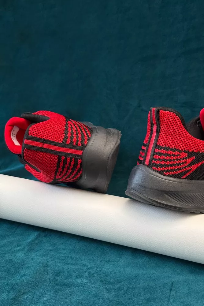 Купити Кросівки чоловічі демісезонні, колір чорно-червоний, 248RH195 - Фото №4