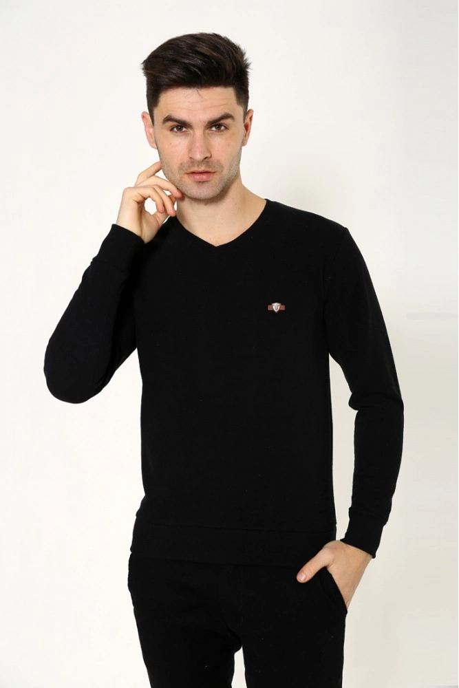 Мужские черные свитера 2016